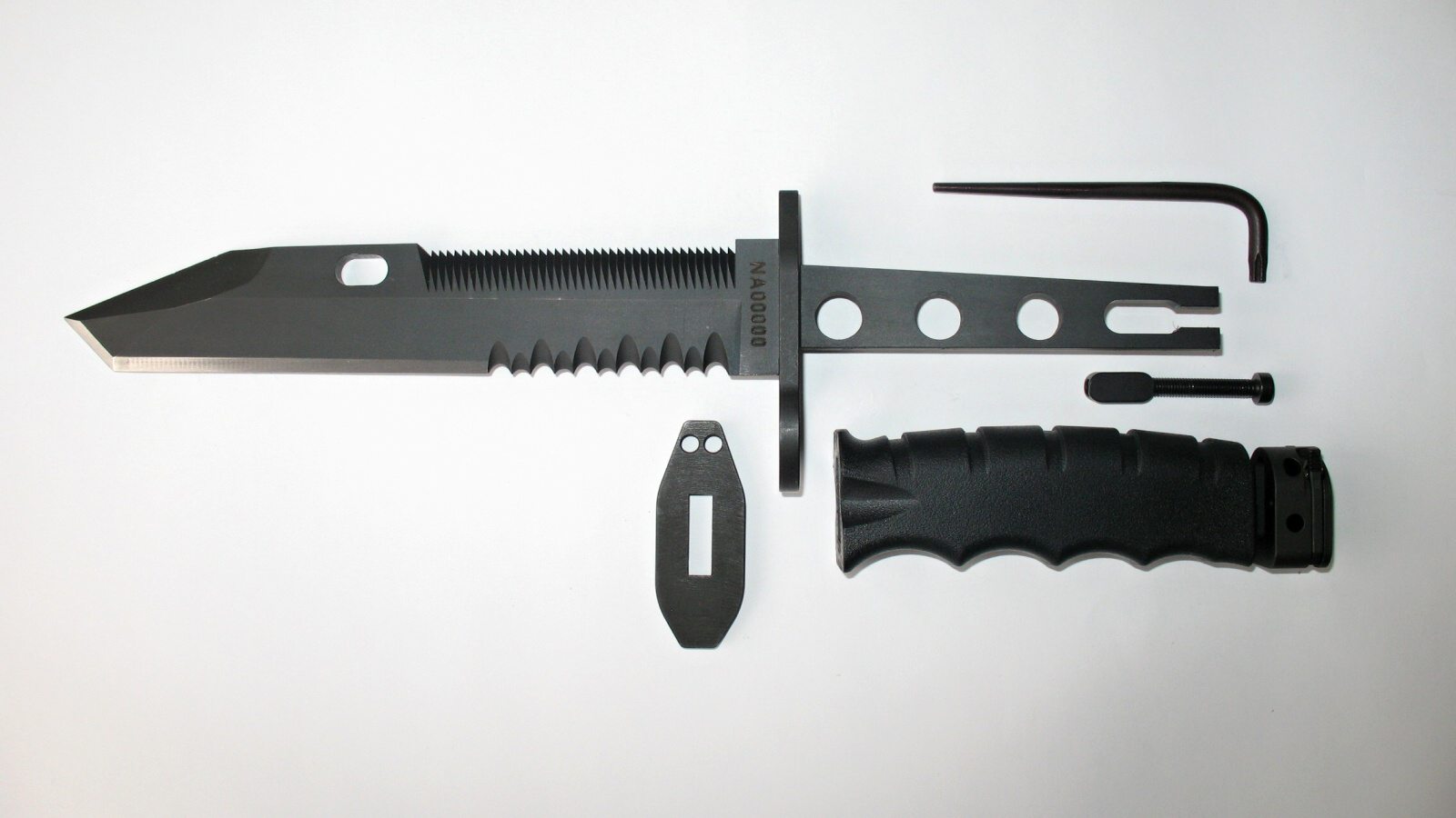 Bodák 805 – rozložený bodák se všemi díly a imbusovým klíčem