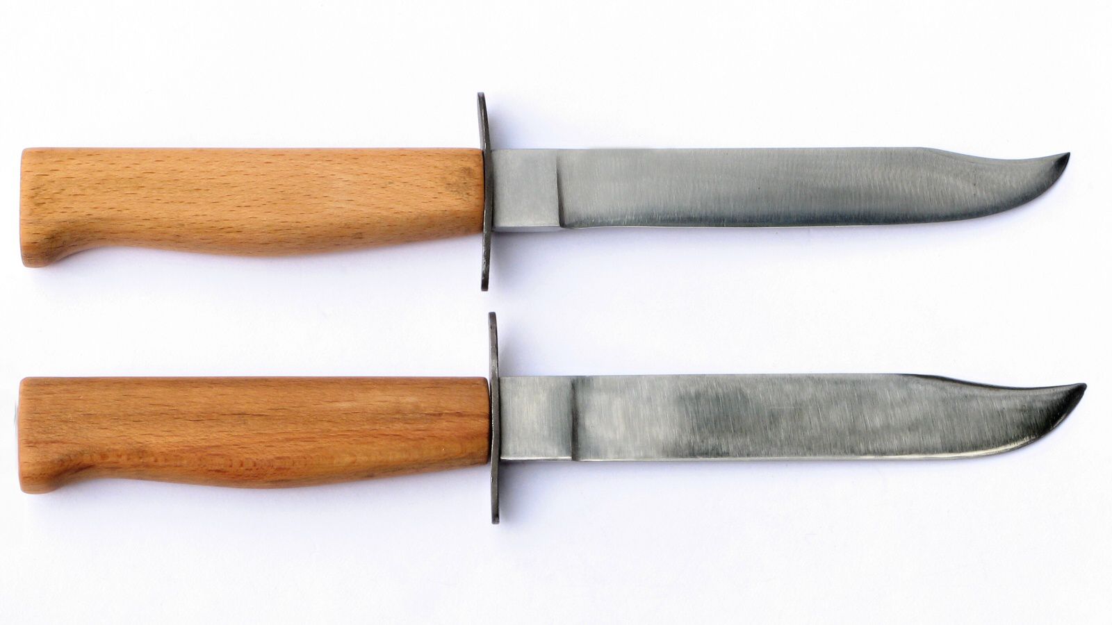 VO-7 s dřevěnou rukojetí – pohled č. 2