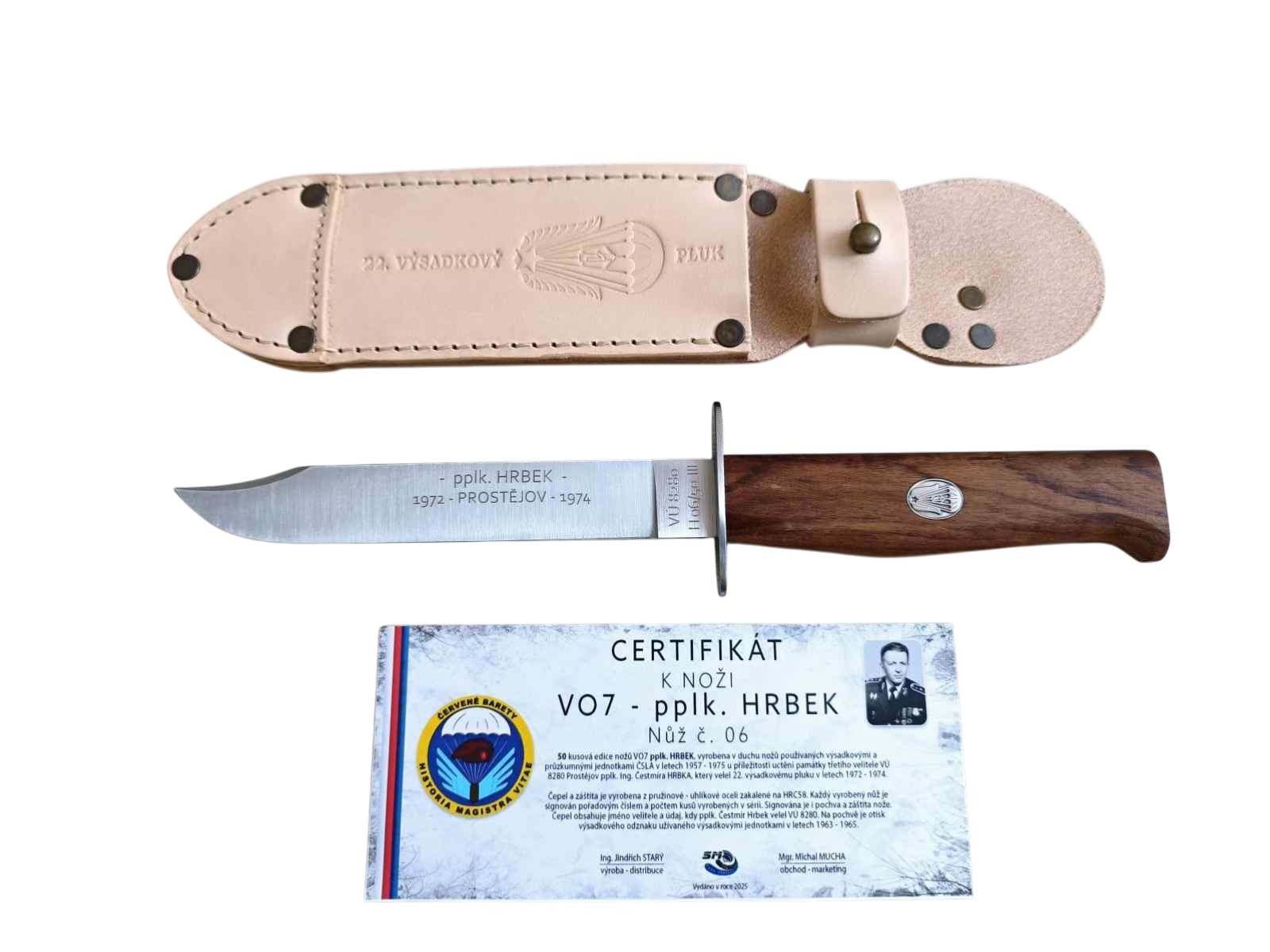 VO7 – Pamětní nože Červených baretů – pohled č. 7